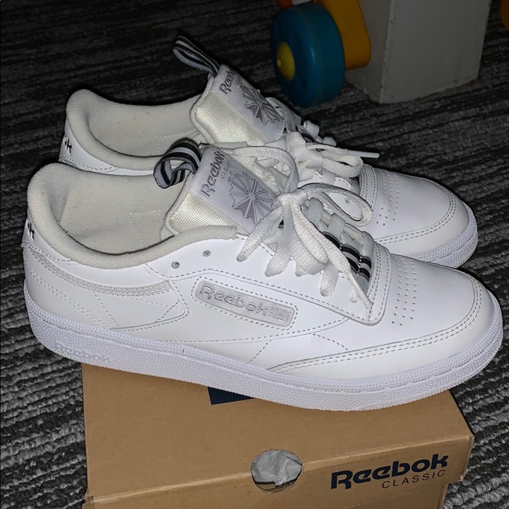 Reebok classic “Club C” tennis sneakers